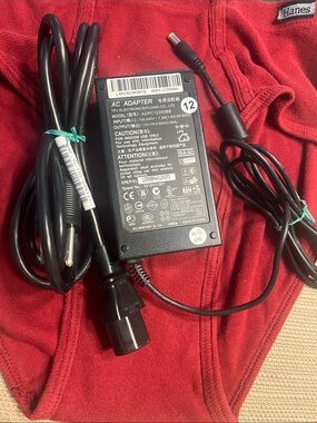 #12 HP Black AC Adapter Charger lap top power supply